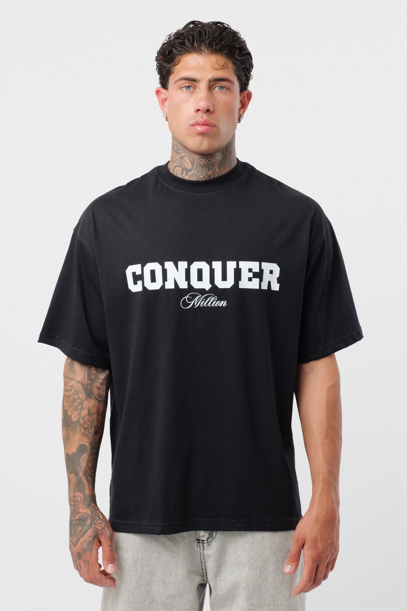 T-Shirt Conquer Nera