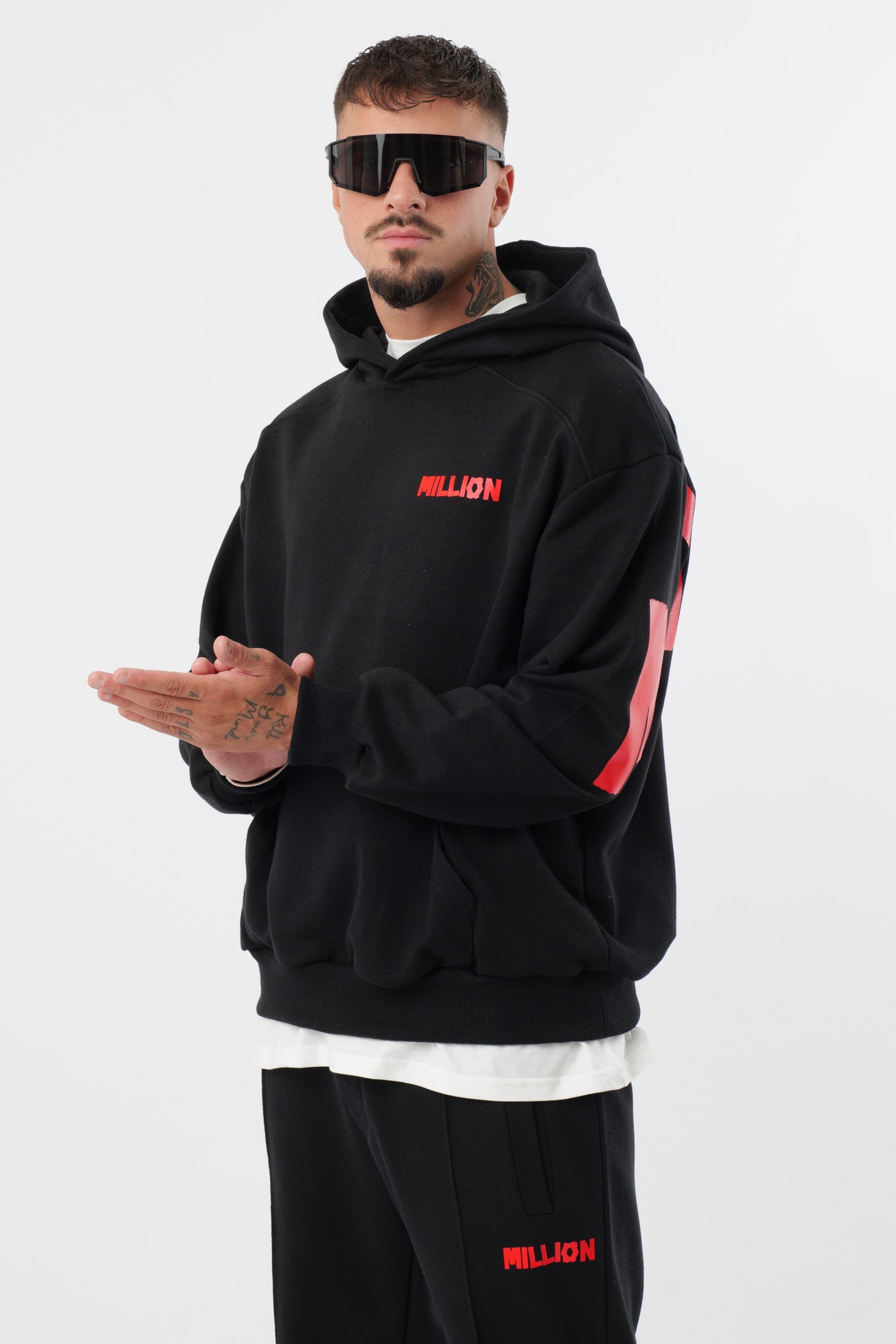 Kapuzenpullover Red Lonely Black