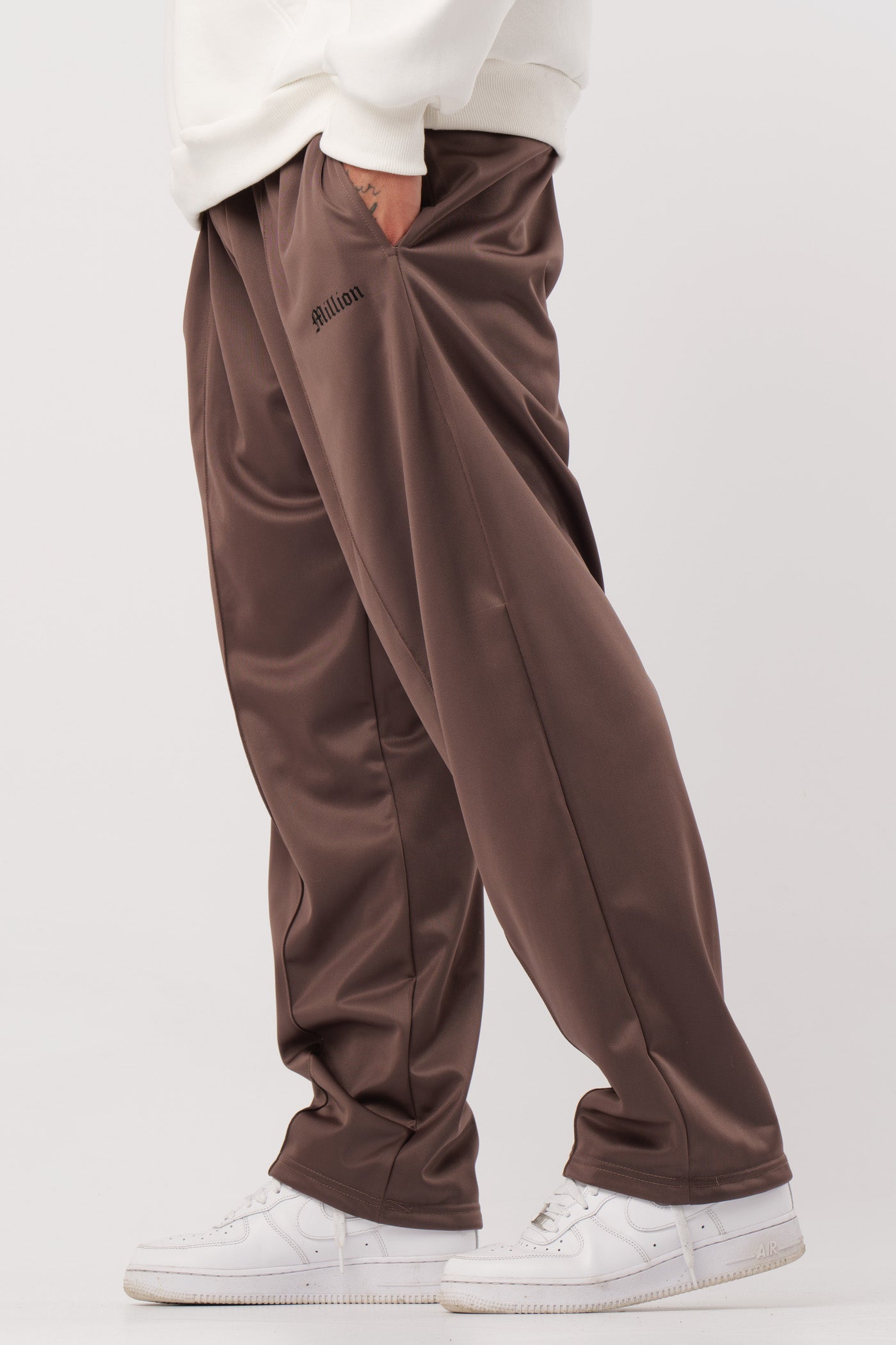 Pantalon en Acétate Marron avec Nervures